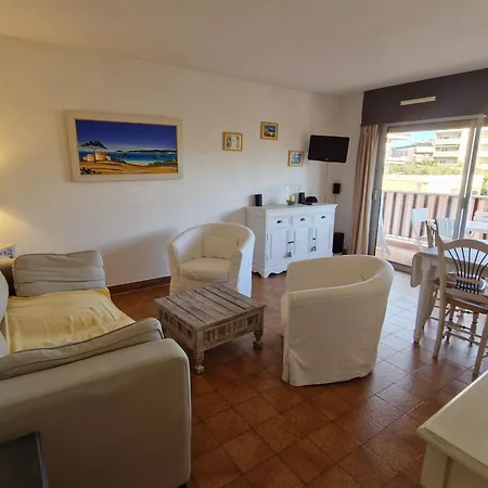 3 Pieces Avec Piscine, Proche Centre Et Plages - - Fr-1-780-56 سانت ماكسيم